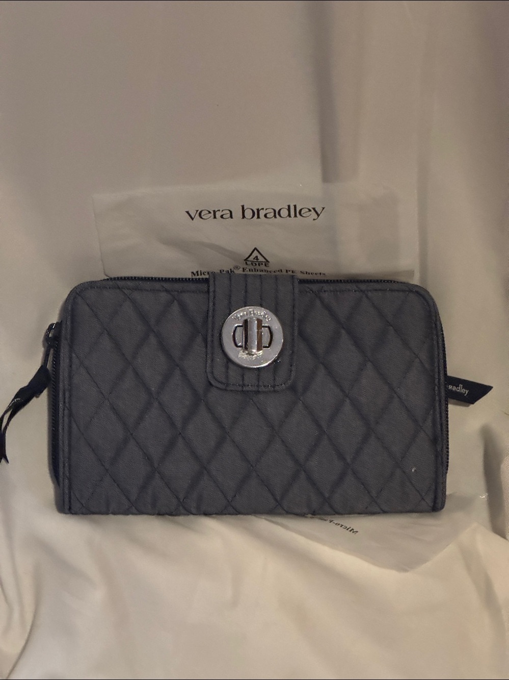 Vera Bradley turn lock midnight blue quilted wallet large